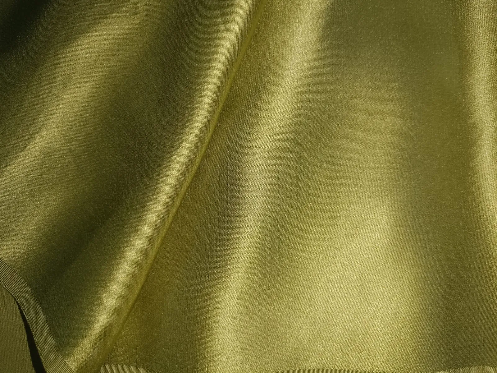 100% PURE SILK SATIN FABRIC 130 grams OLIVE COLOR 44&quot; wide[34.70  MOMME] [6663]