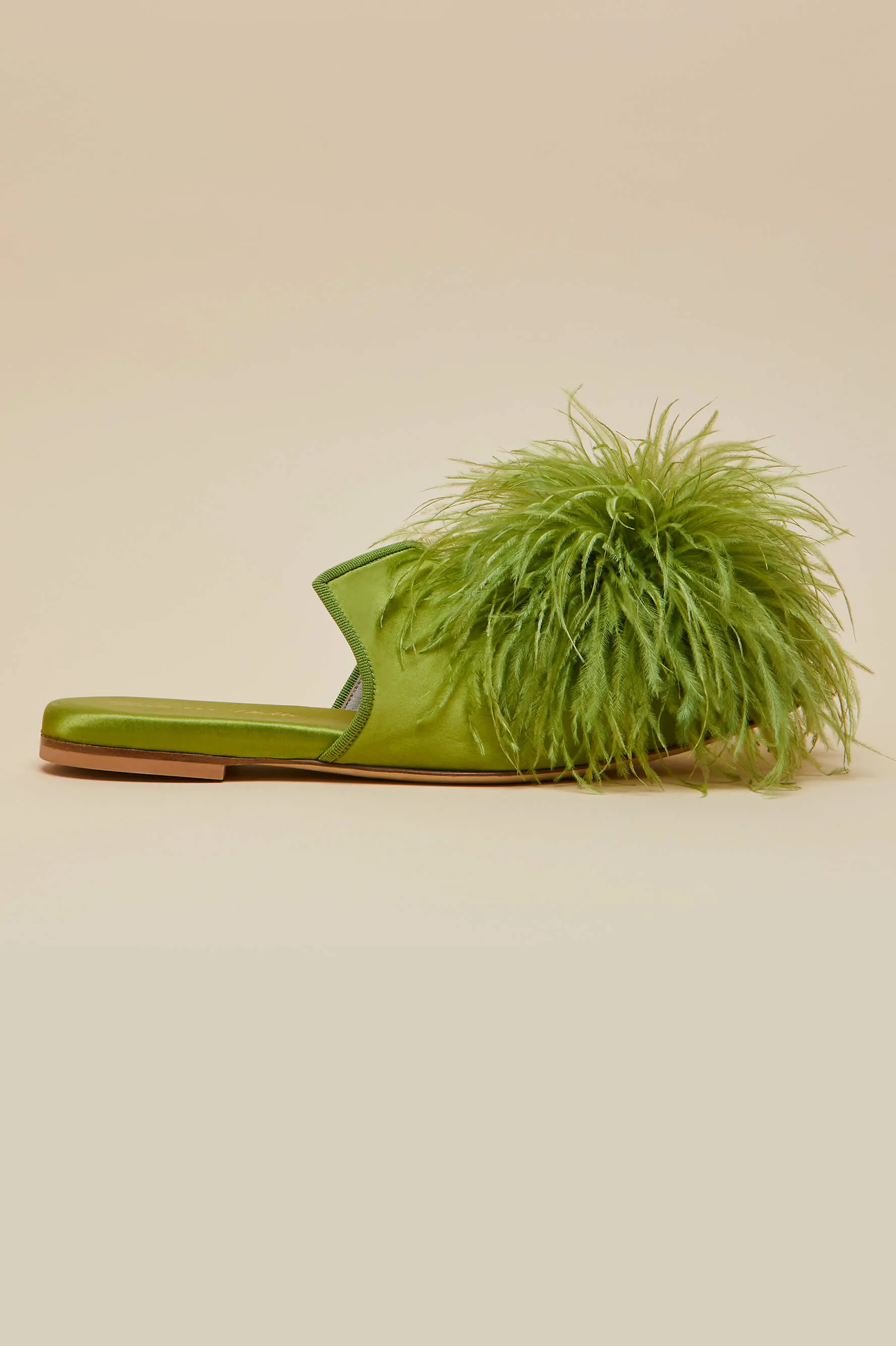 Contessa Niko Green  Slippers in Silk Feather