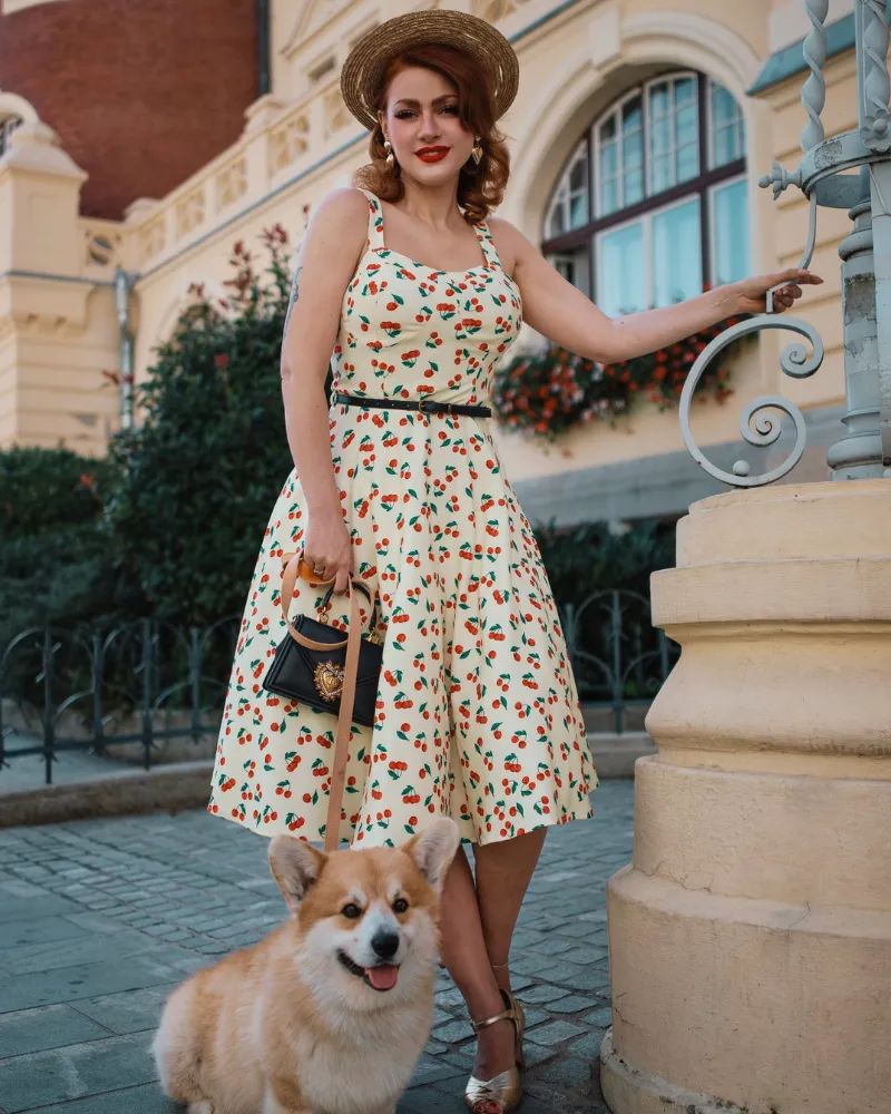 Fruit Printed Sweetheart Neck Flared 1950s Sleeveless A-Line Dress with Belt