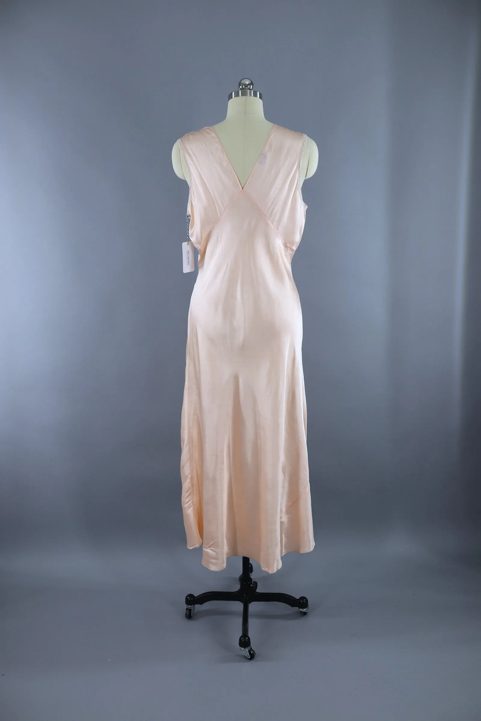 Vintage 1930s Bias Cut Satin Nightgown / Miss Elaine